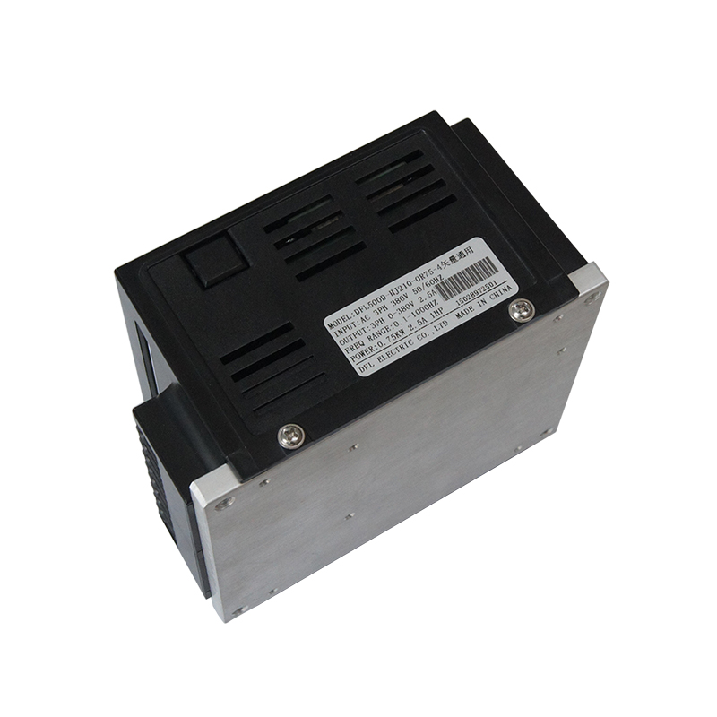 DFL500D通用變頻器，小體變頻器，變頻調(diào)速器，變頻器生產(chǎn)廠家